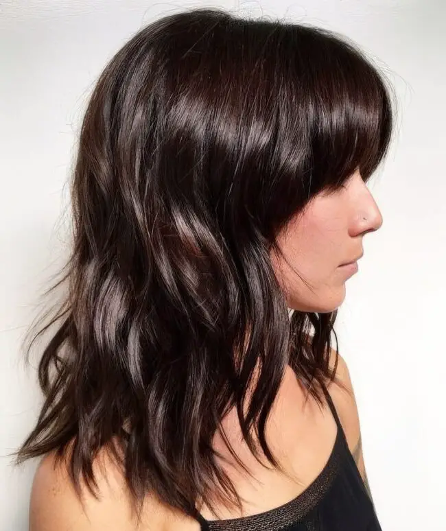 Lively Waves and Fringes