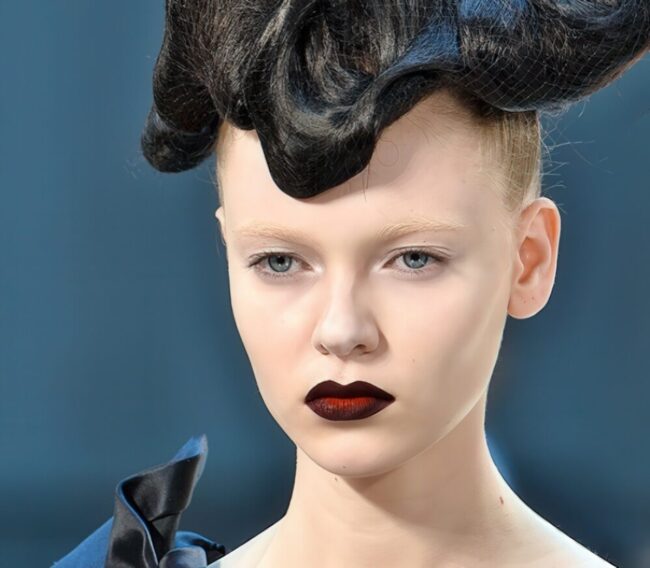 Captivating Cherry-Plum Lip Gradient